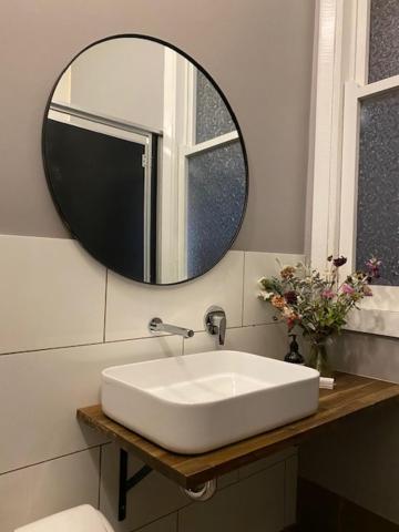 The Barkly Bistro Bar & Accommodation Ararat Bagian luar foto